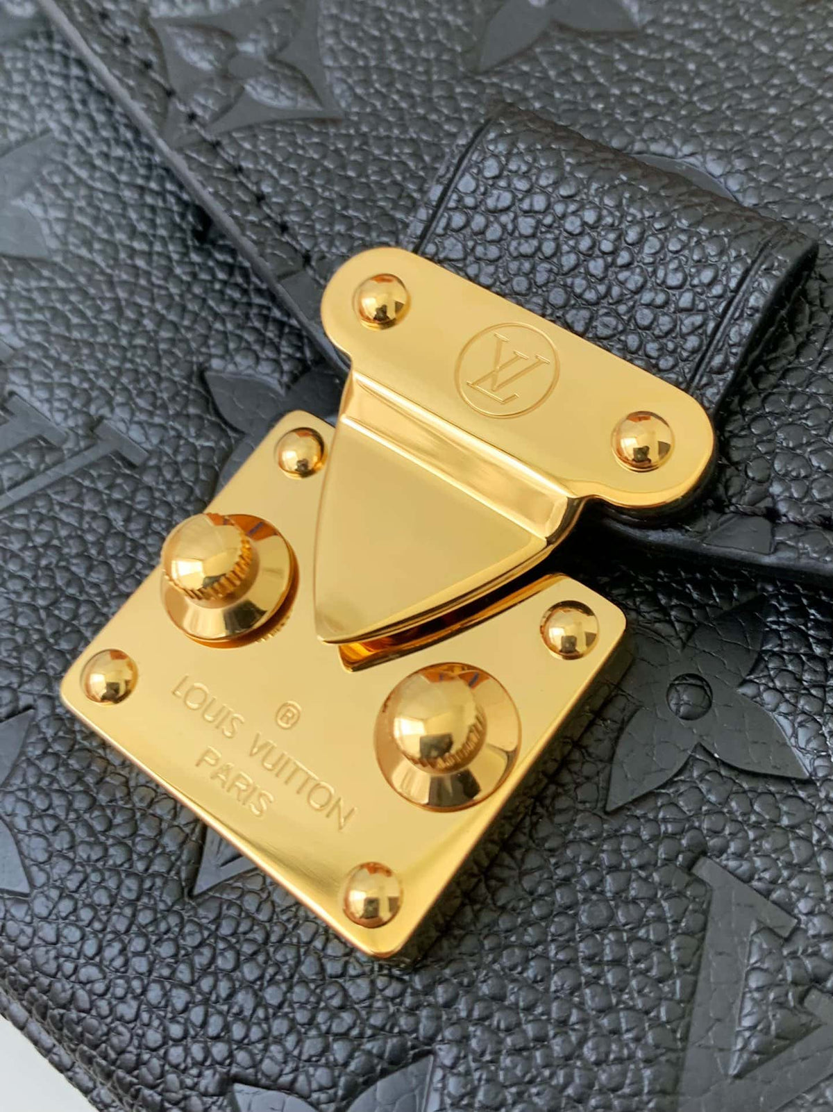 Serenityll™ 100068 Luxury Bag