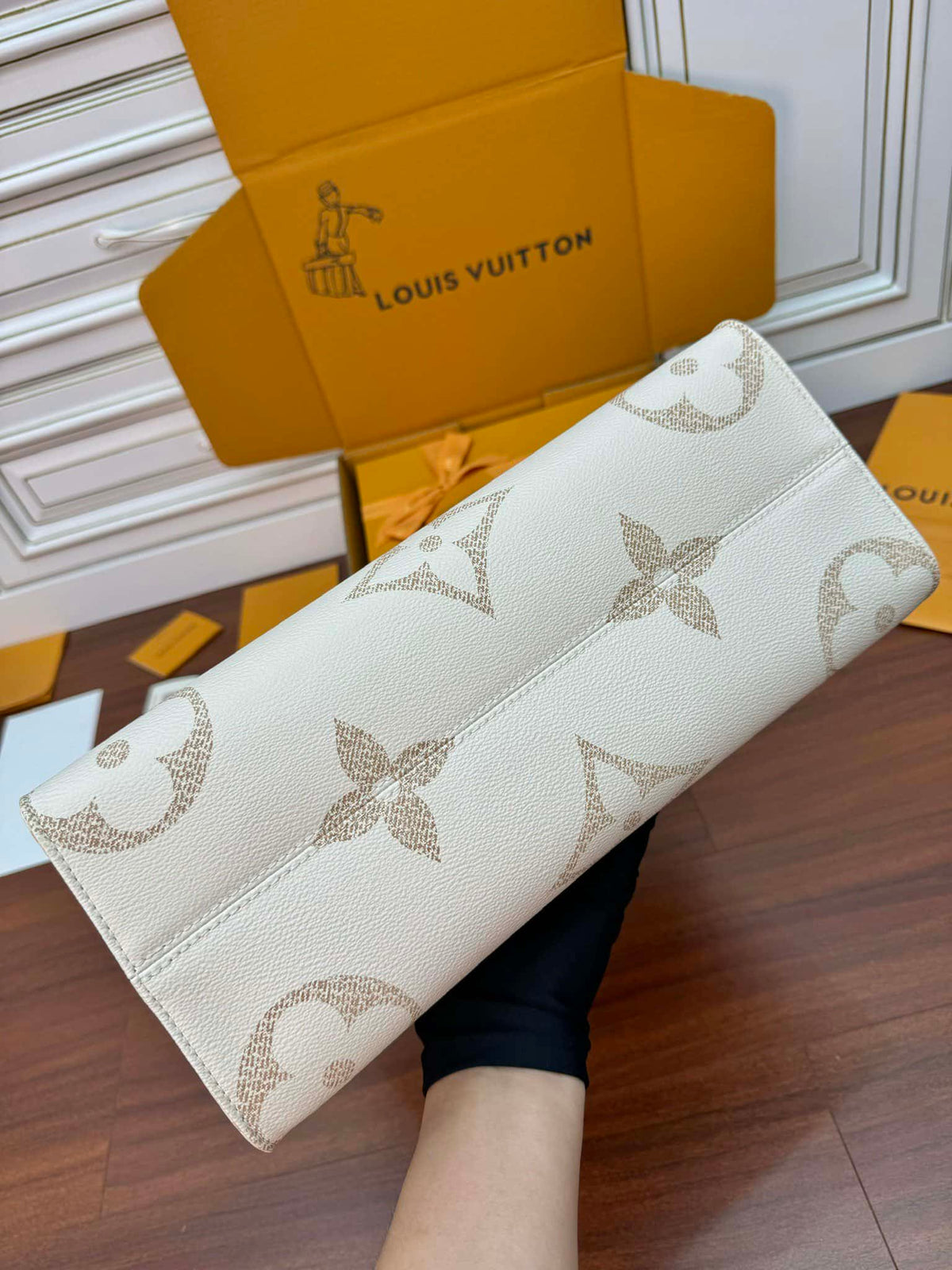 Serenityll™ 100099 Luxury Bag 35 x 27 x 14 cm