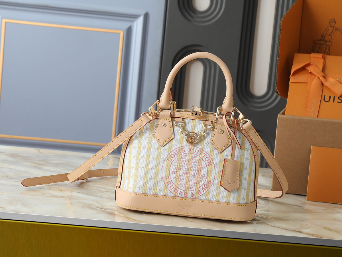 Alma BB Vintage-Style "Trunks & Bags" Stamp