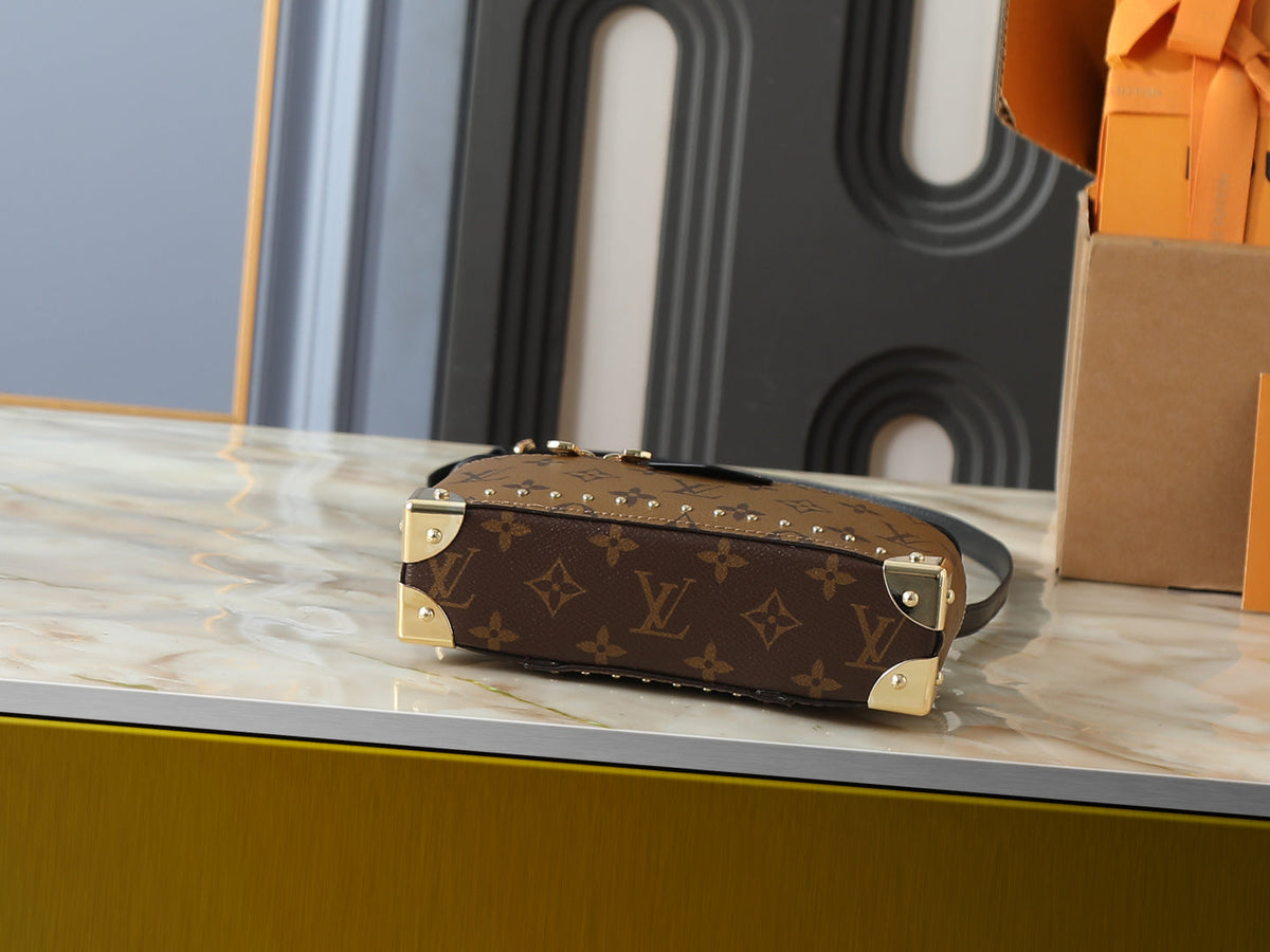 Vanity Pouch Trunk In Monogram Reverse Canvas