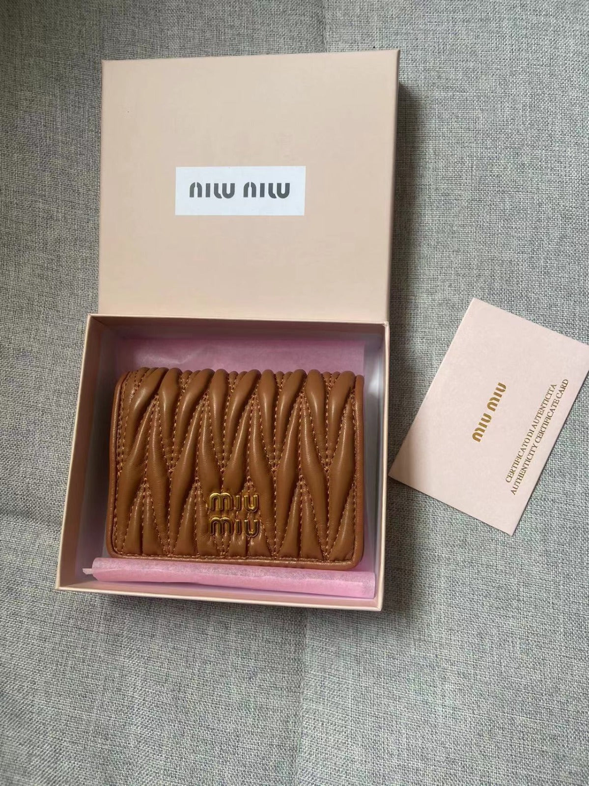 Miu Wallet With Box