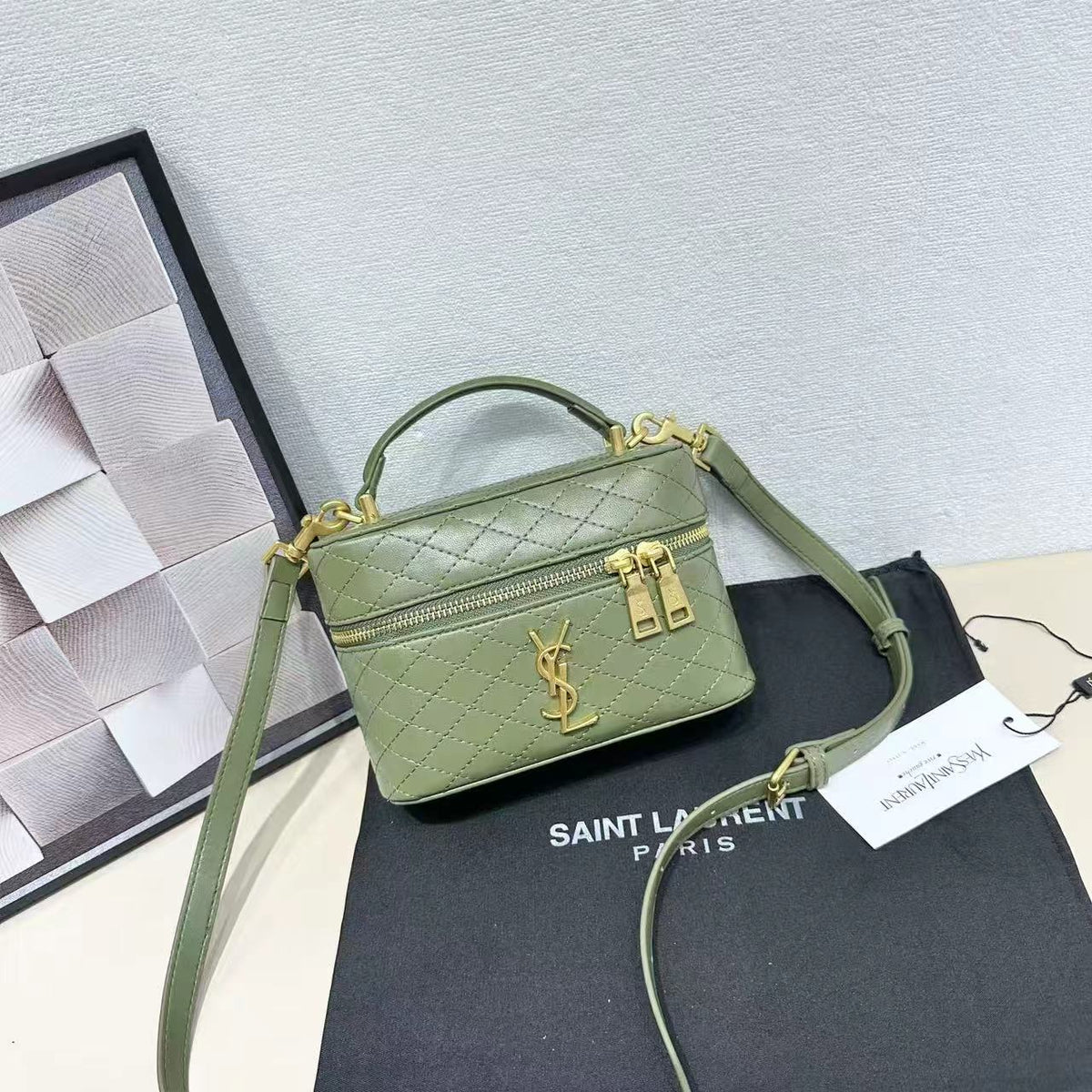 Gaby Medium Vanity Bag With Box