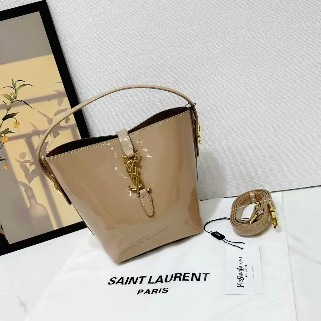 Le 37 Mini Bucket Bag