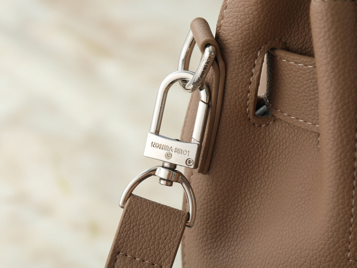 LV Steamer 30 Bag