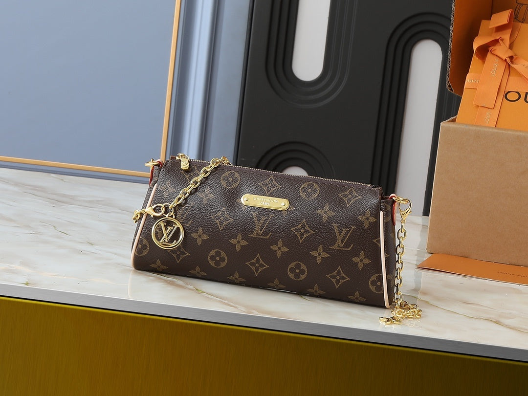 Pochette Eva Clutch